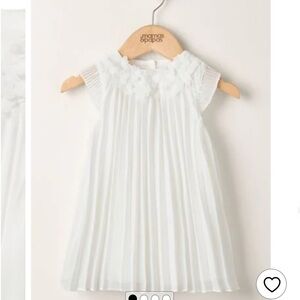 Mamas & Papas Off White NewBorn Pleated‎ Dress. Size New Born